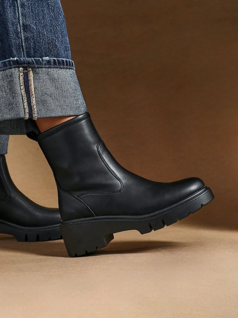 Zwart - Linzi Limited Wedge Ankle Boots