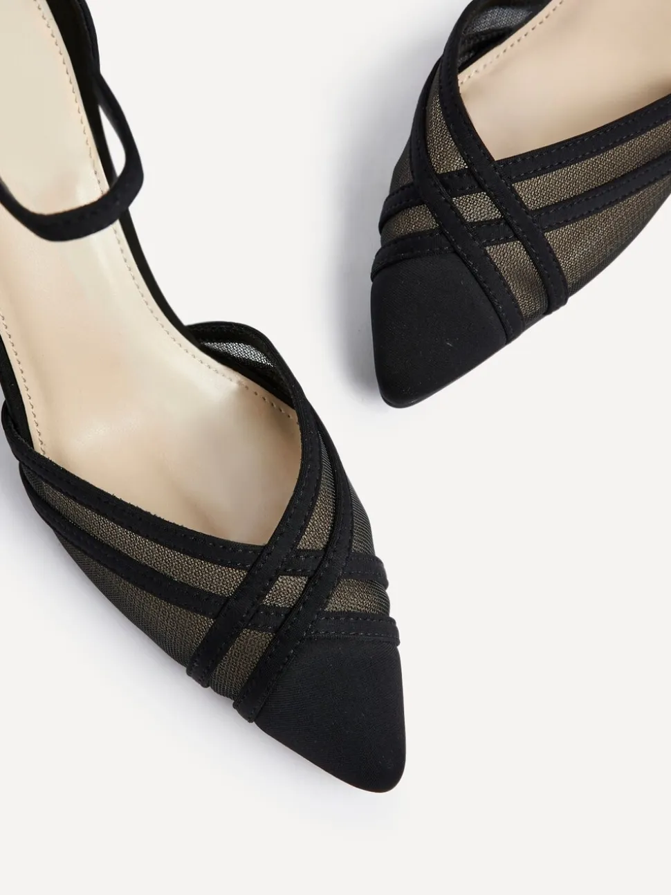 Zwart - Linzi Siobhan Mesh Closed Back Court Heels