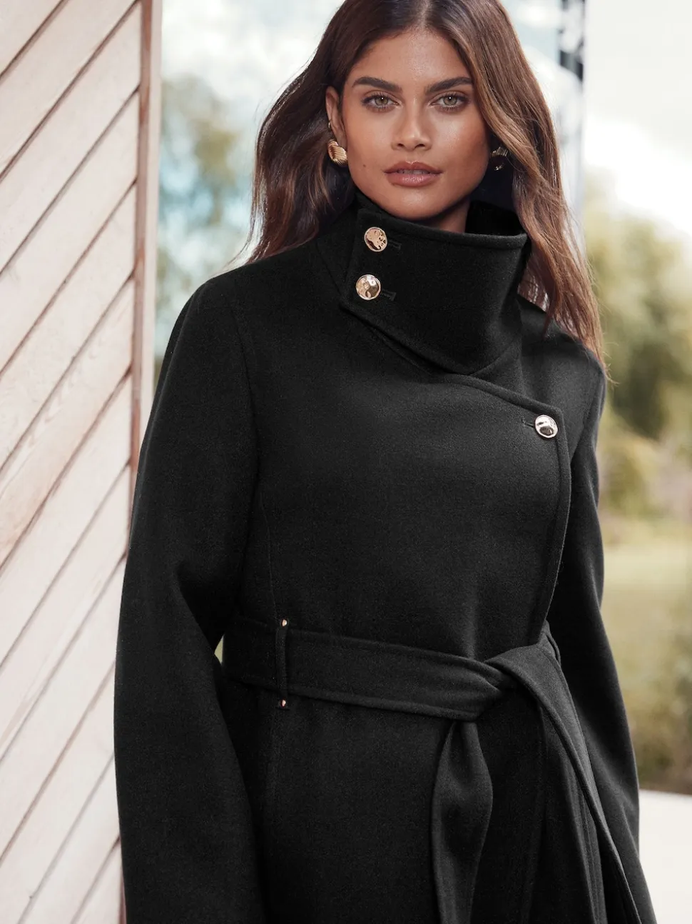 Zwart - Lipsy asymmetrische jas met trechterhals en riem