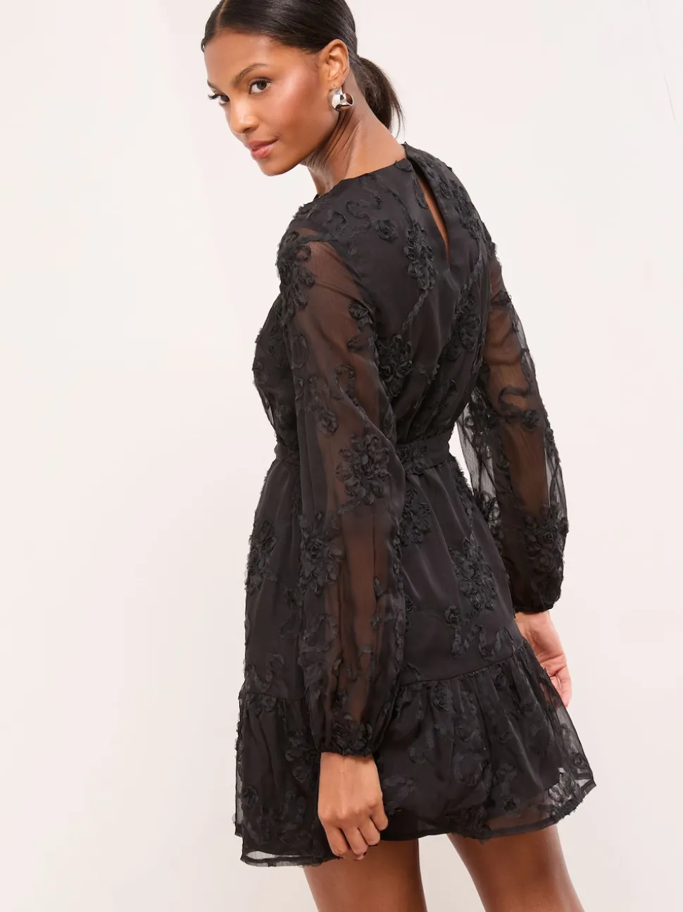 Zwart - Lipsy 3D Lace Long Sleeve Mini Dress