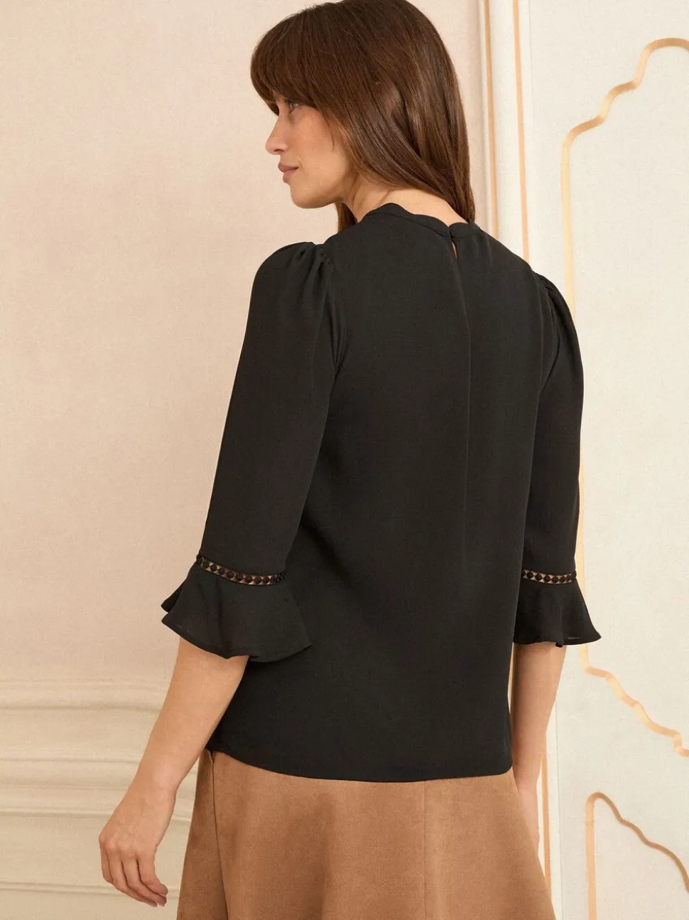Zwart - Love & Roses 3/4 blouse met uitlopende mouwen