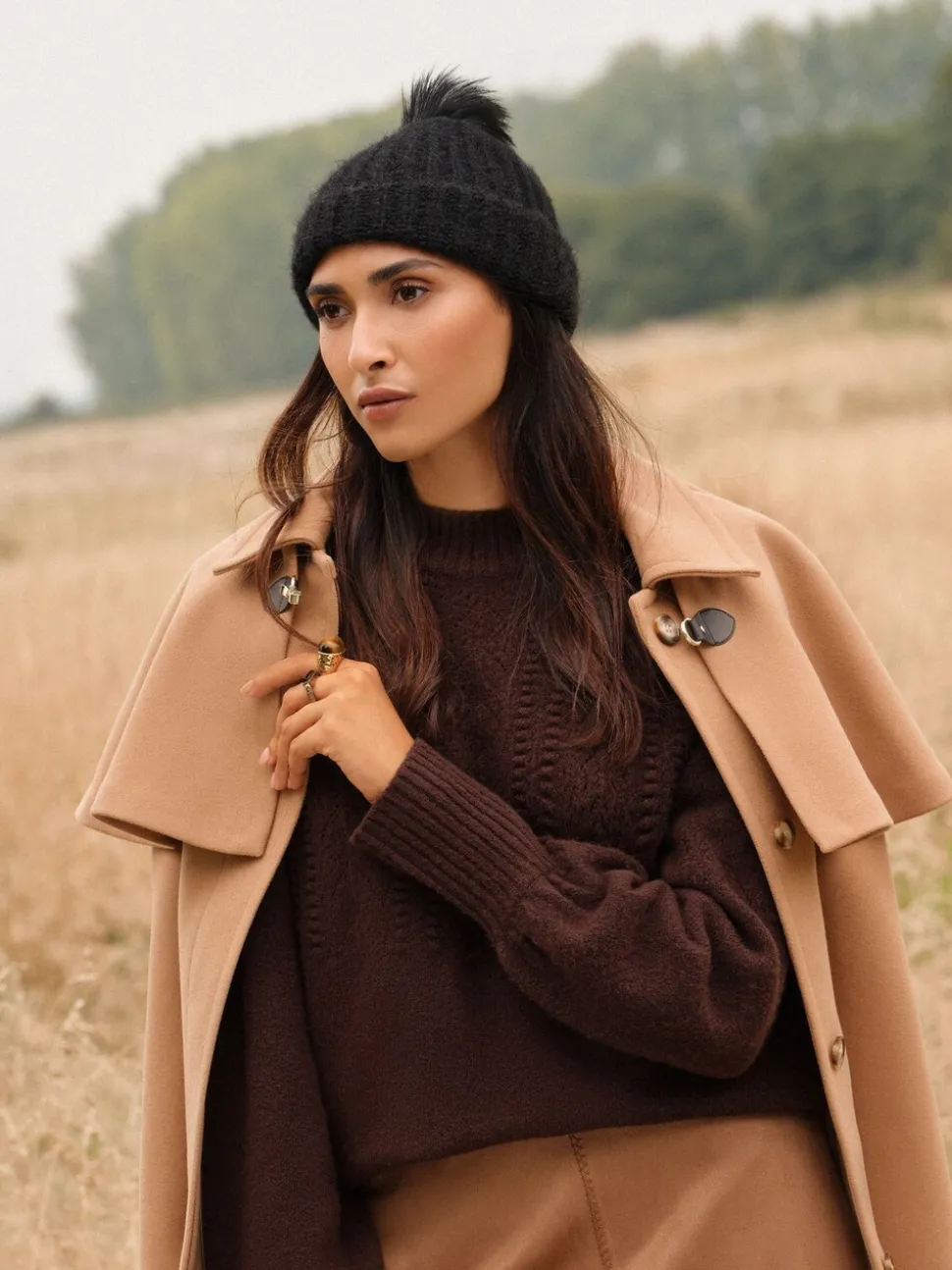 Zwart - Love & Roses Cosy Pom Hat