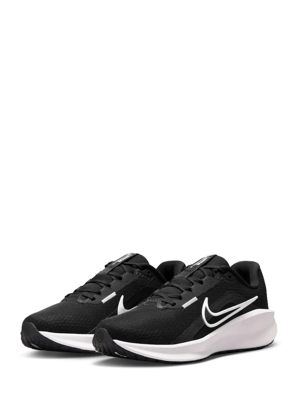 Zwart - Nike Downshifter 13 Road hardloopsneakers