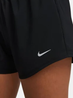 Zwart - Nike One Dri-FIT 3 inch short met halfhoge taille en geïntegreerde slip