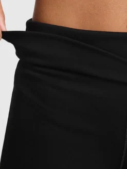 Zwart - Nike One hoge taille wijde pijp leggings