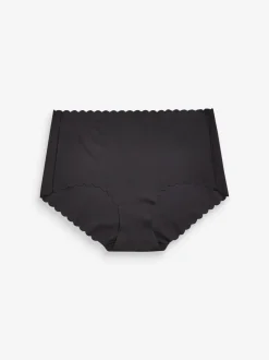 Zwart - No VPL slipje met geschulpte rand