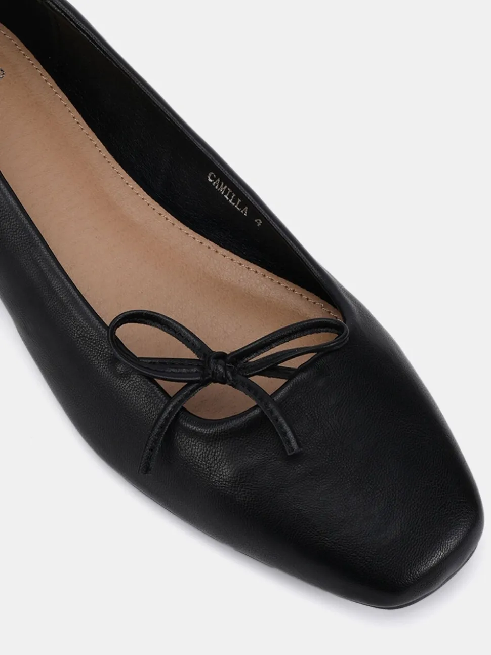 Zwart - Novo Camilla Asymetric Bow Ballerinas