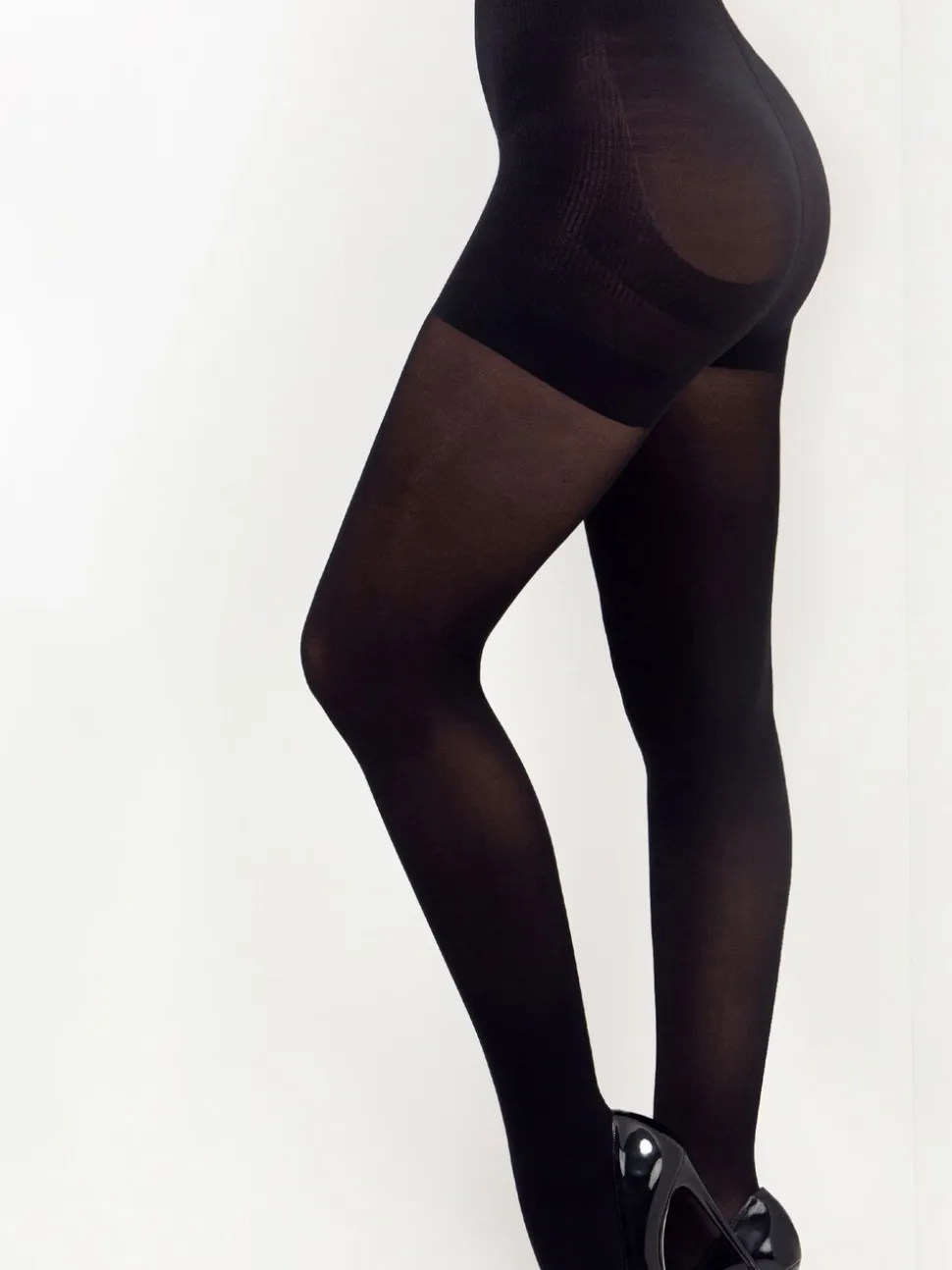 Zwart - Pour Moi - Definitions - 40-denier vormgevende ondersteunende panty