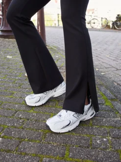 Zwart - Power vormgevende ponté flare legging