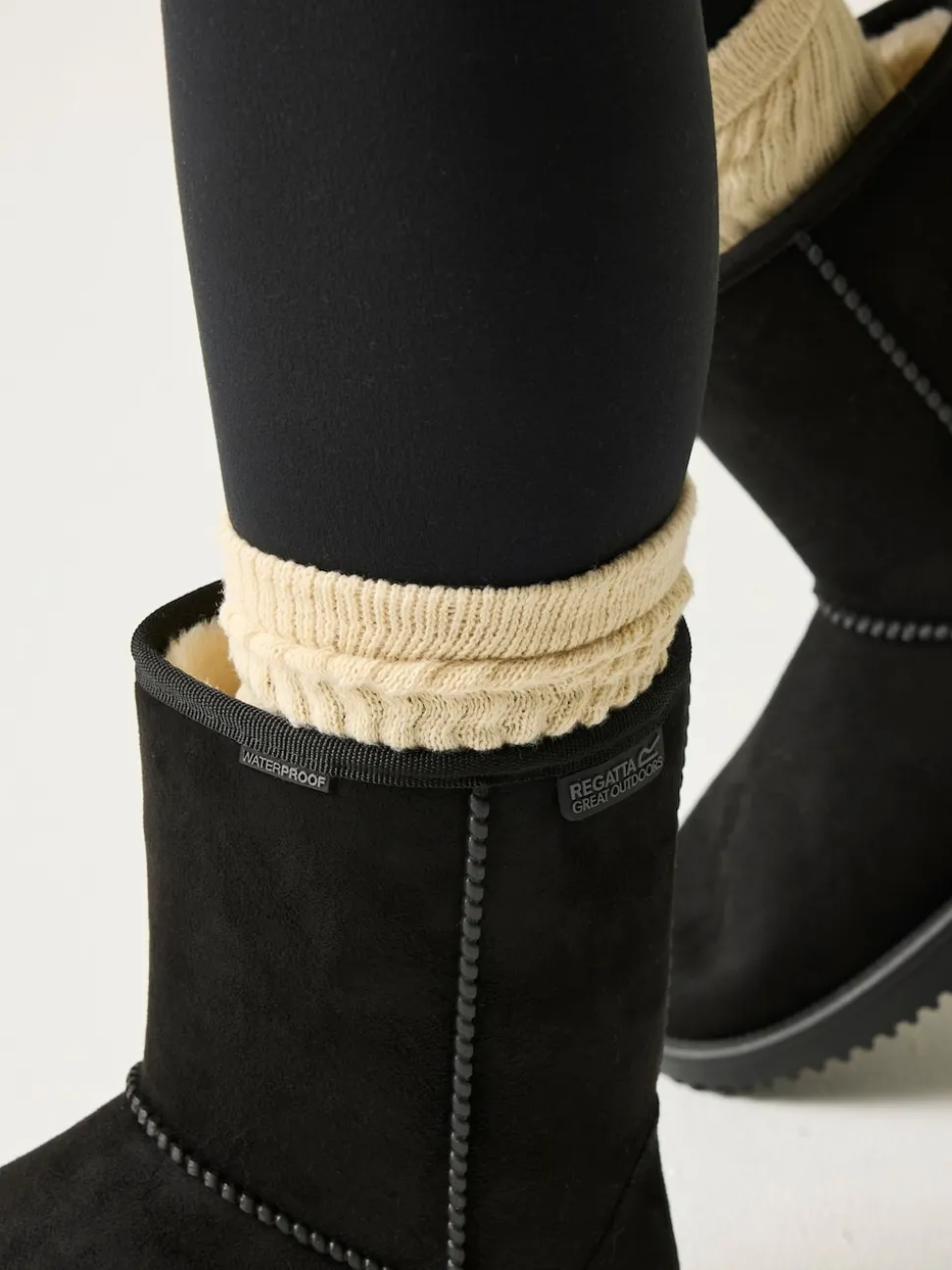 Zwart - Regatta Risley Behaaglijke halflange waterdichte Boots met voering van imitatiebont