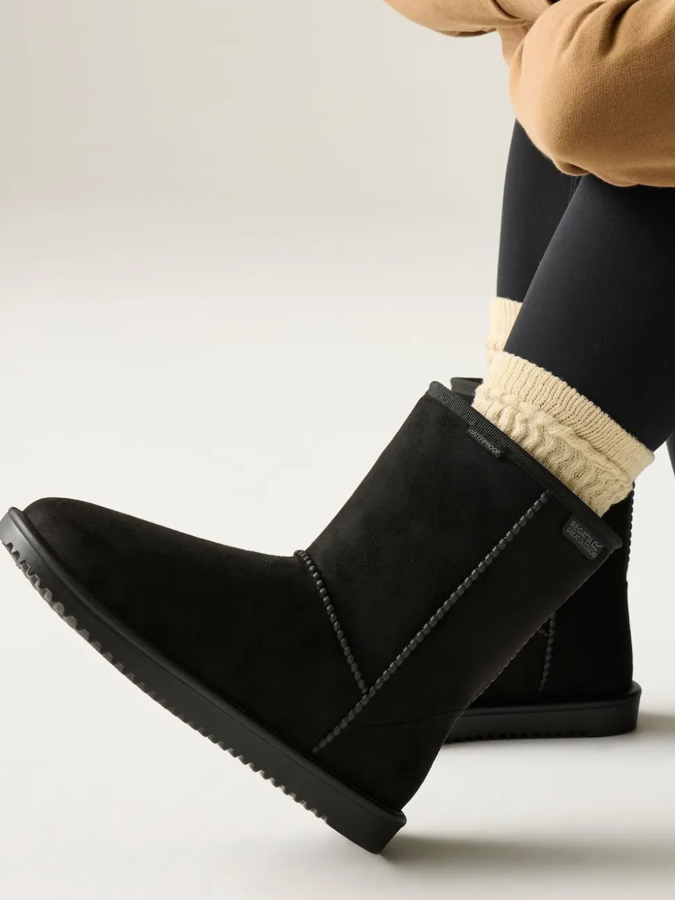 Zwart - Regatta Risley Behaaglijke halflange waterdichte Boots met voering van imitatiebont