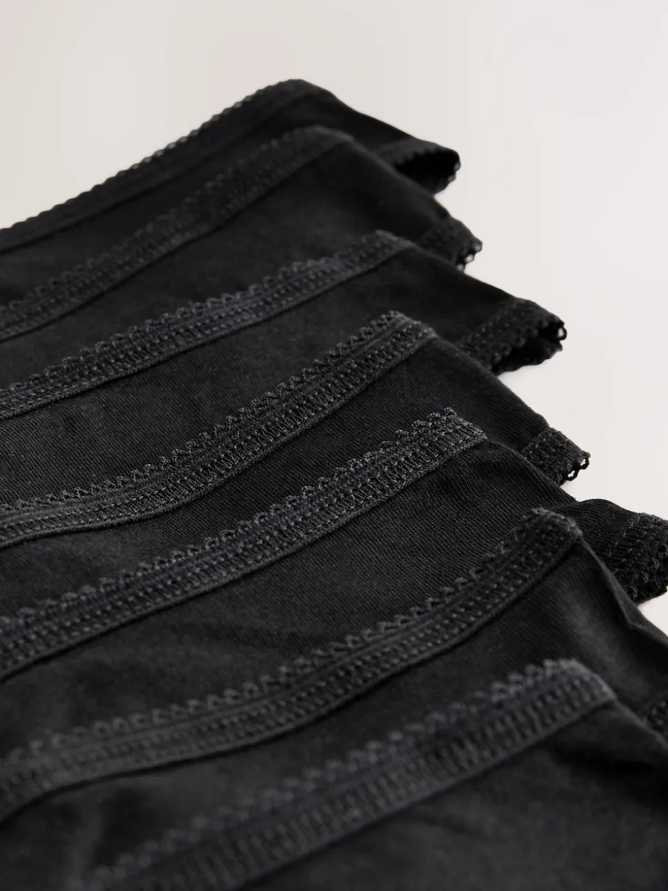 Zwart - Set van 7 slips met hoog katoengehalte
