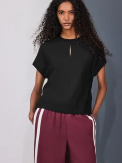 Zwart - Short Sleeve Keyhole Crew Neck Top