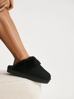 Zwart - Simply Be Faux Fur Lined Suede Mule Slippers
