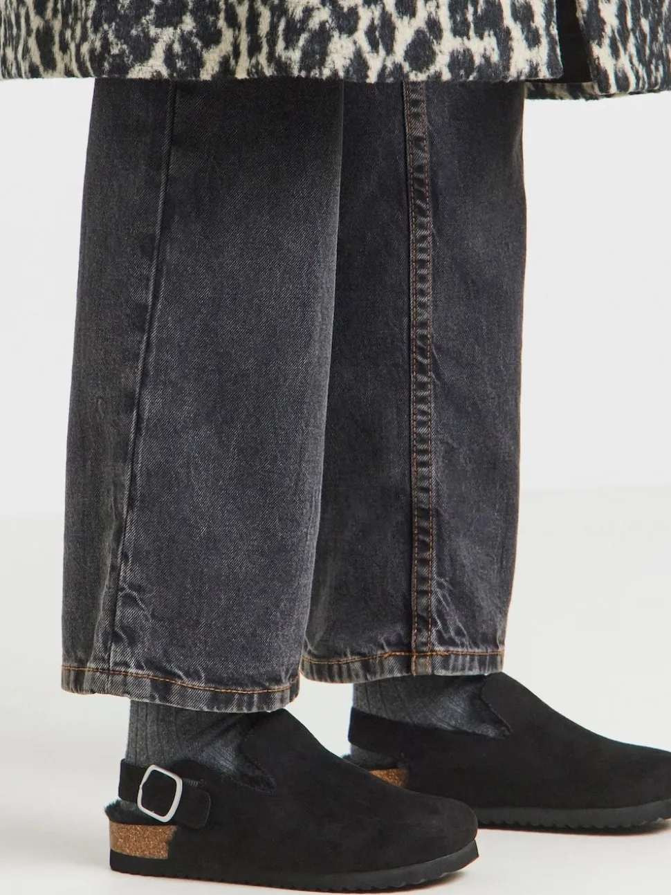 Zwart - Simply Be Fluffy Mules With Back Strap