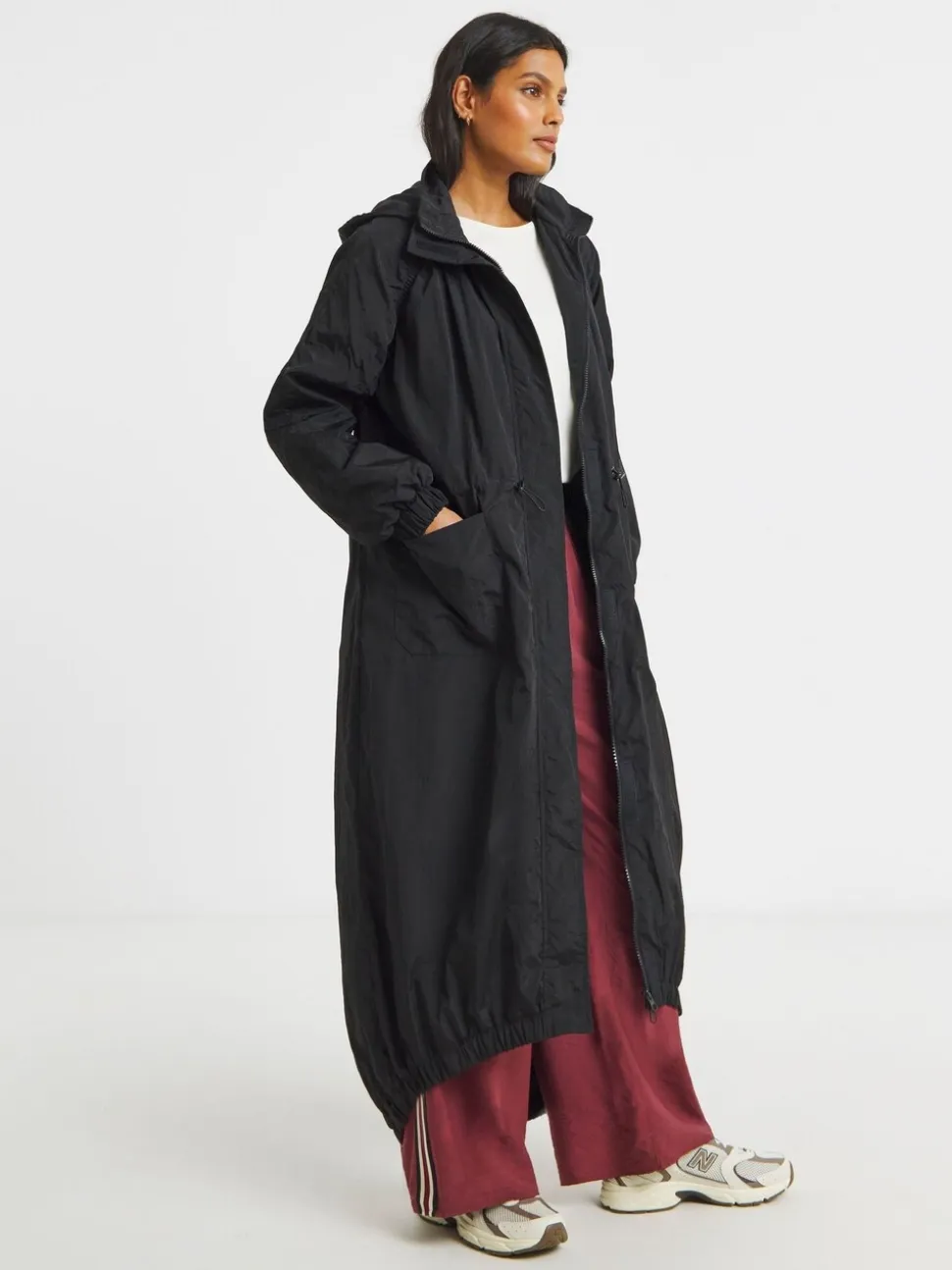 Zwart - Simply Be Longline Rubberised Raincoat.