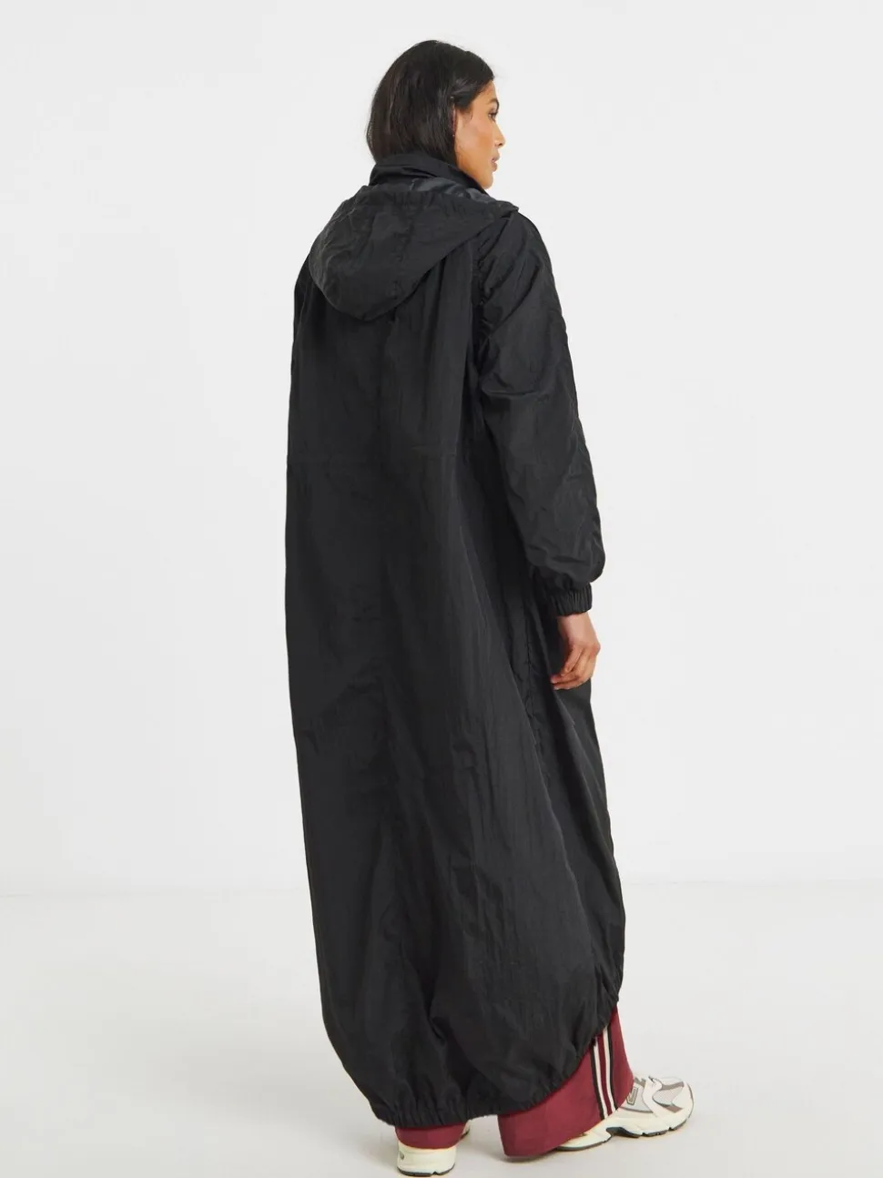 Zwart - Simply Be Longline Rubberised Raincoat.