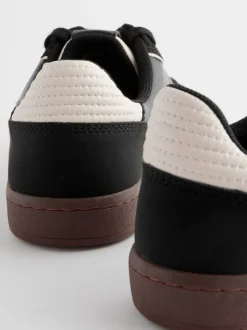Zwart - Sneaker met veters