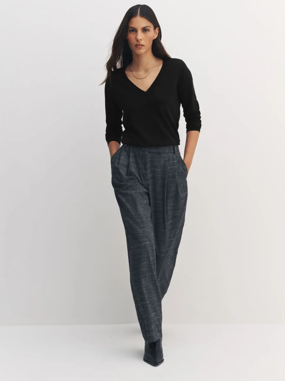 Zwart - Soft Touch V-Neck Cotton Rich Jumpers 2 Pack