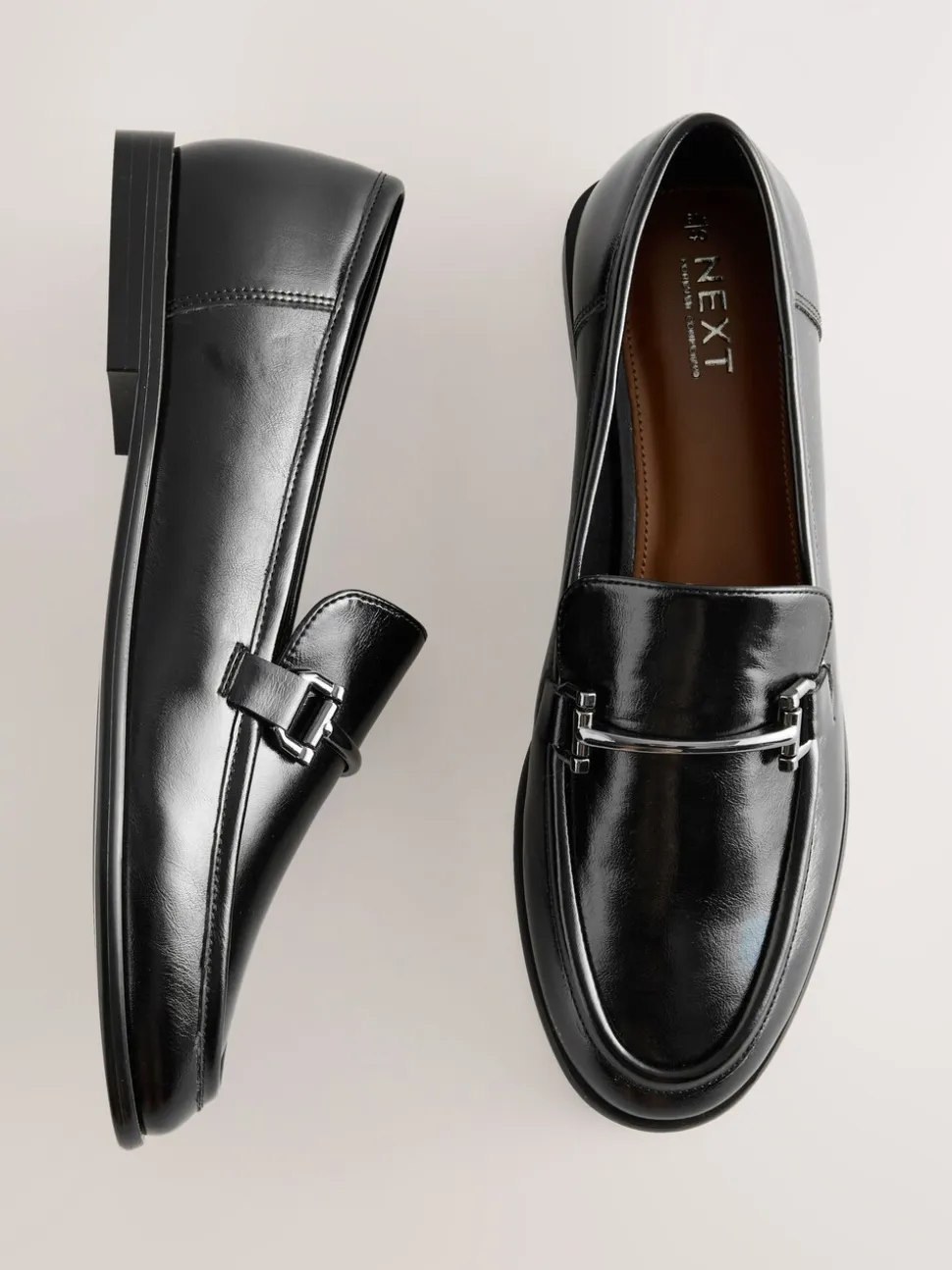 Zwart - Trim Round Toe Loafers