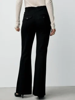 Zwart - Vormgevende bootcut-broeken