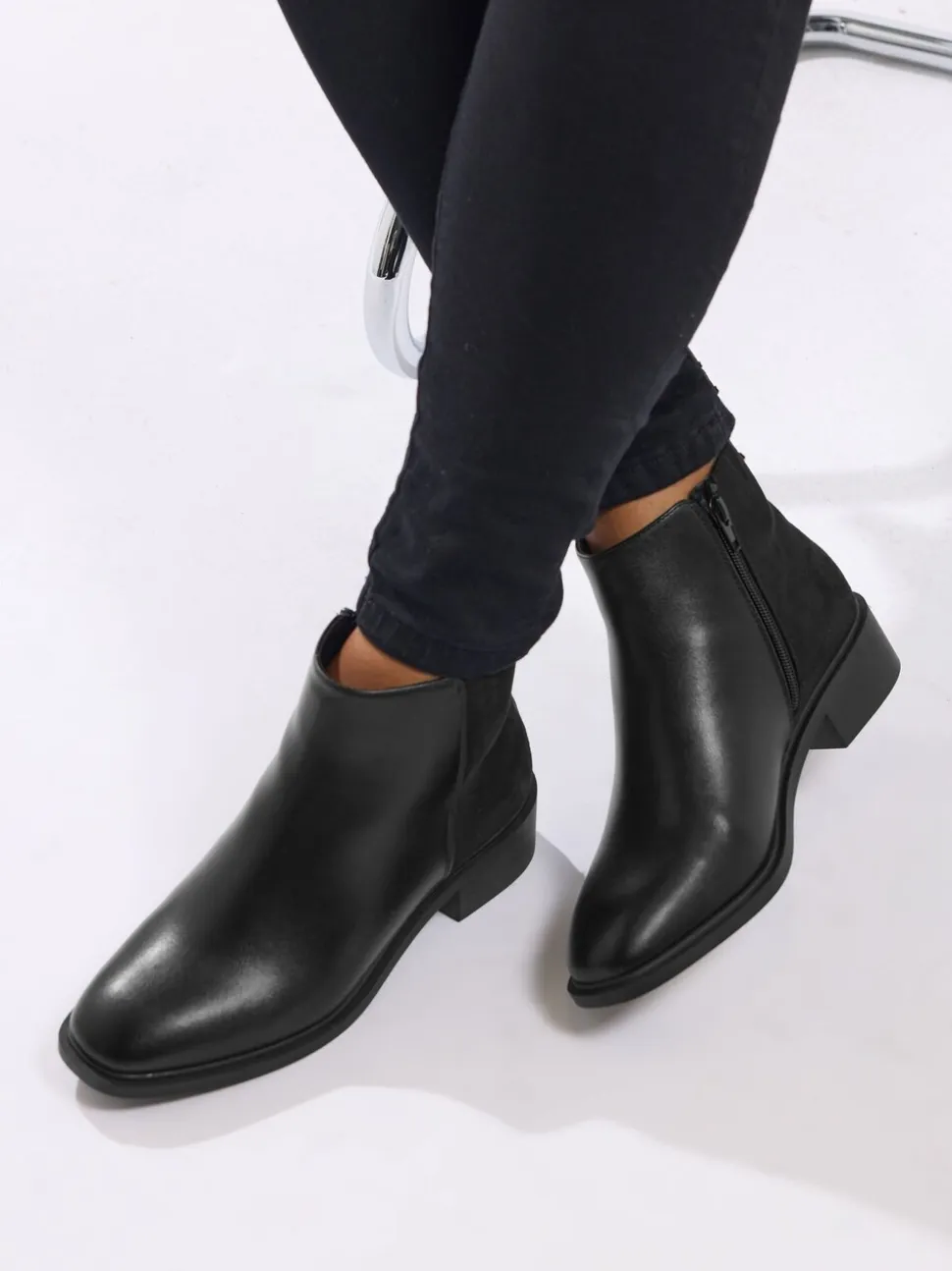 Zwart - Yours Curve Extra-Wide Fit Metal Trim Ankle Boots