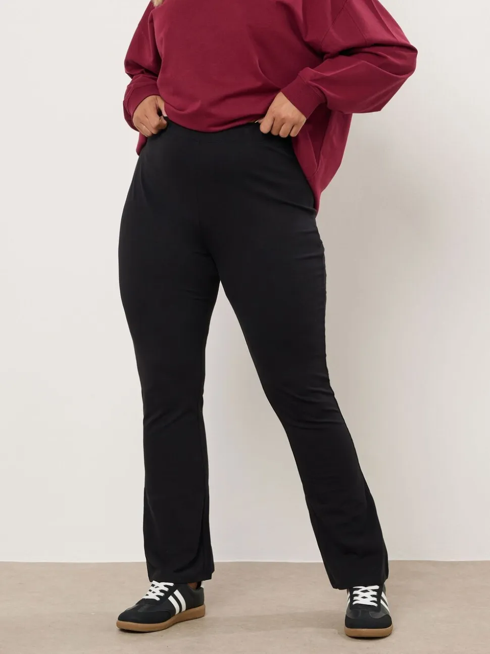 Zwart - Yours Curve Flare Leggings