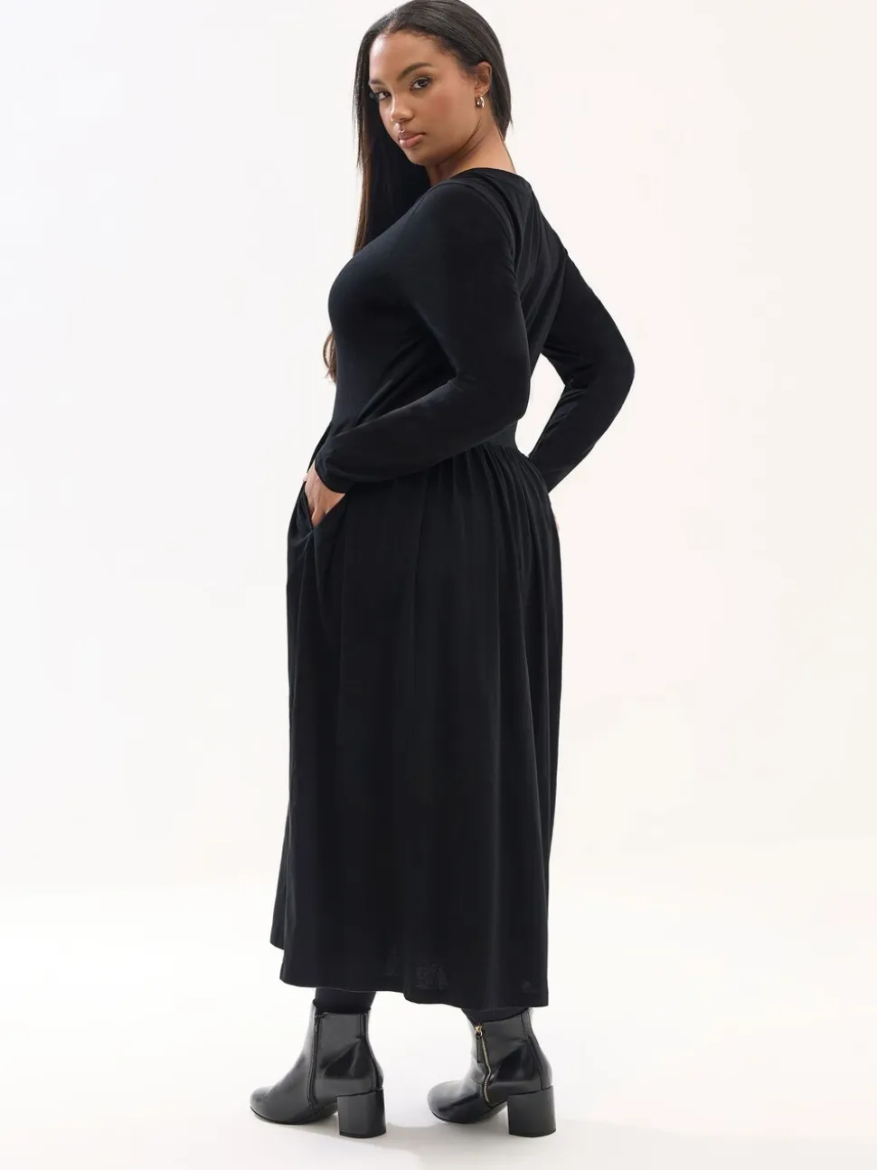 Zwart - Yours Curve Long Sleeve Peplum Midaxi Dress