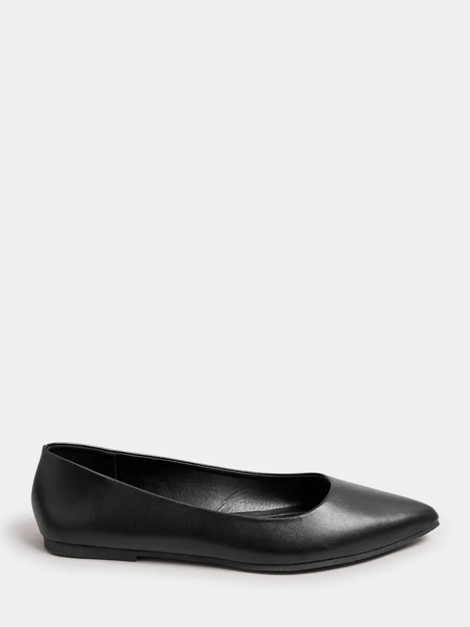 Zwart - Yours Curve Wide Fit Flat Point Pumps