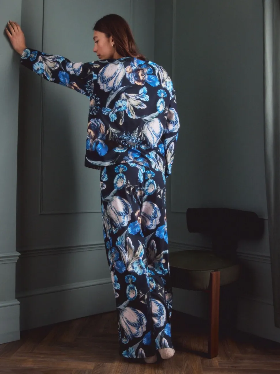 Zwart bloemenprint - Kew Collection pyjama's met lange mouwen