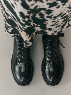 Zwart lak - Forever Comfort® veterlaarzen