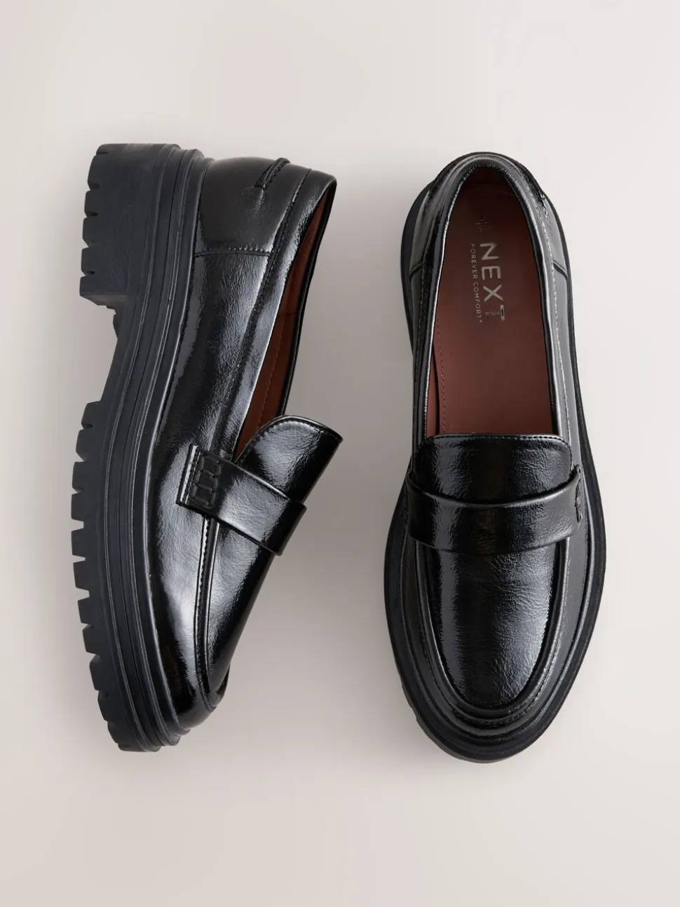 Zwart lak - Loafers met dikke zool