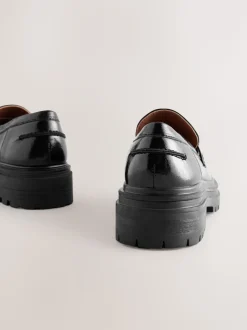 Zwart lak - Loafers met dikke zool