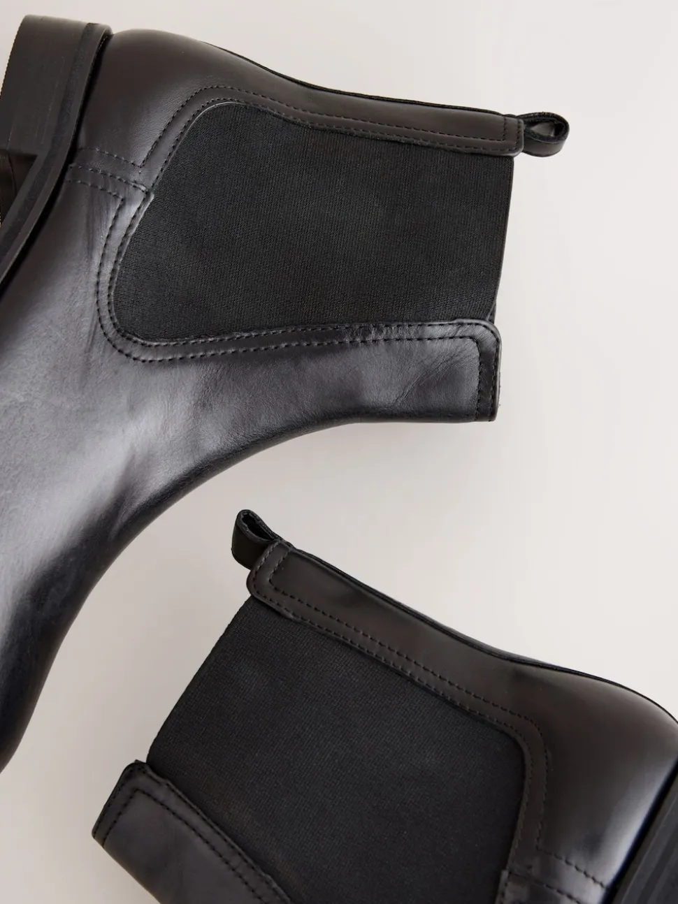 Zwart leer - Forever Comfort® Chelsea-enkellaarzen