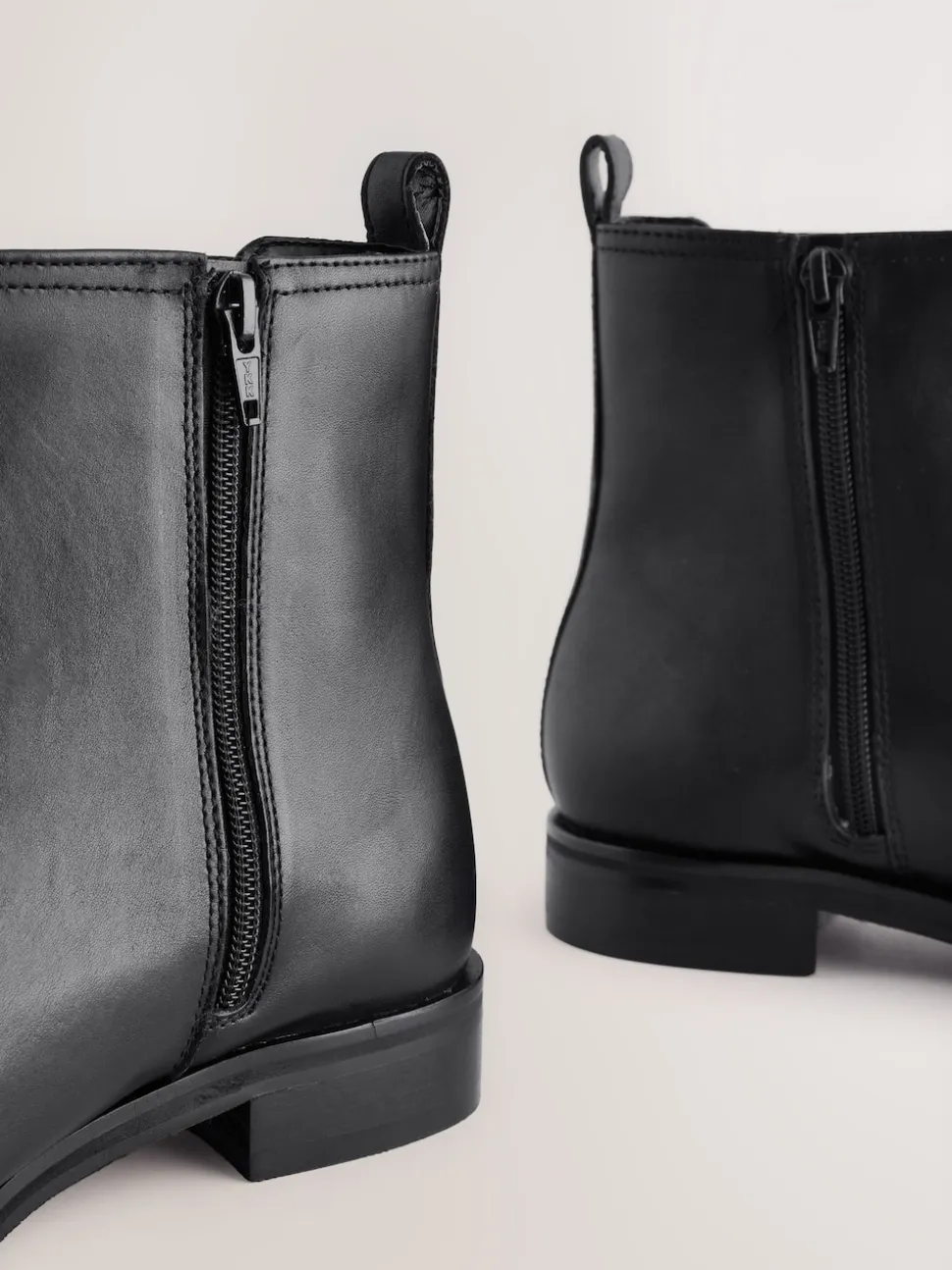 Zwart leer - Forever Comfort® Chelsea-enkellaarzen