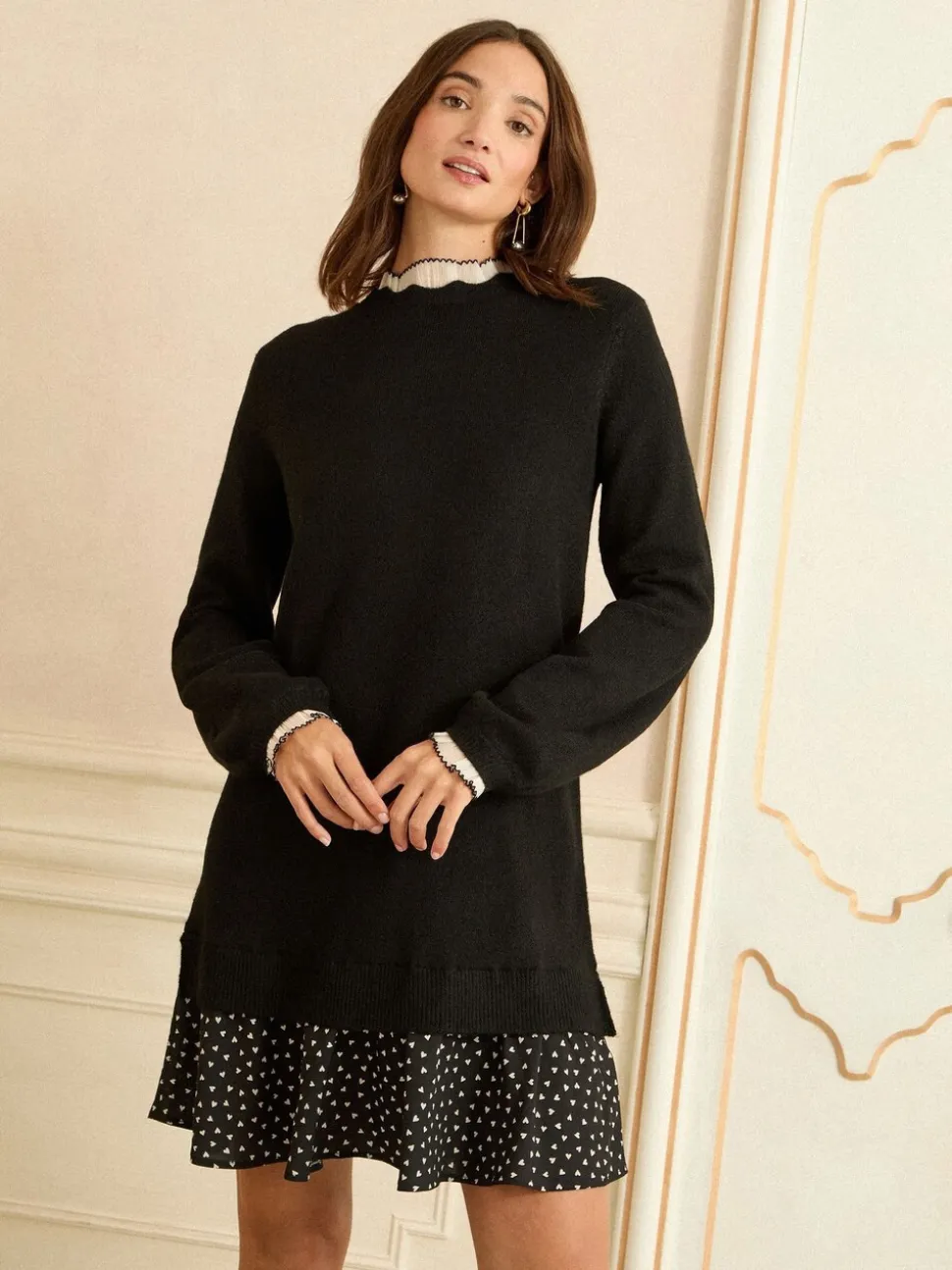 Zwart met hartjesprint - Love & Roses gebreide mini-jurk met geweven rok
