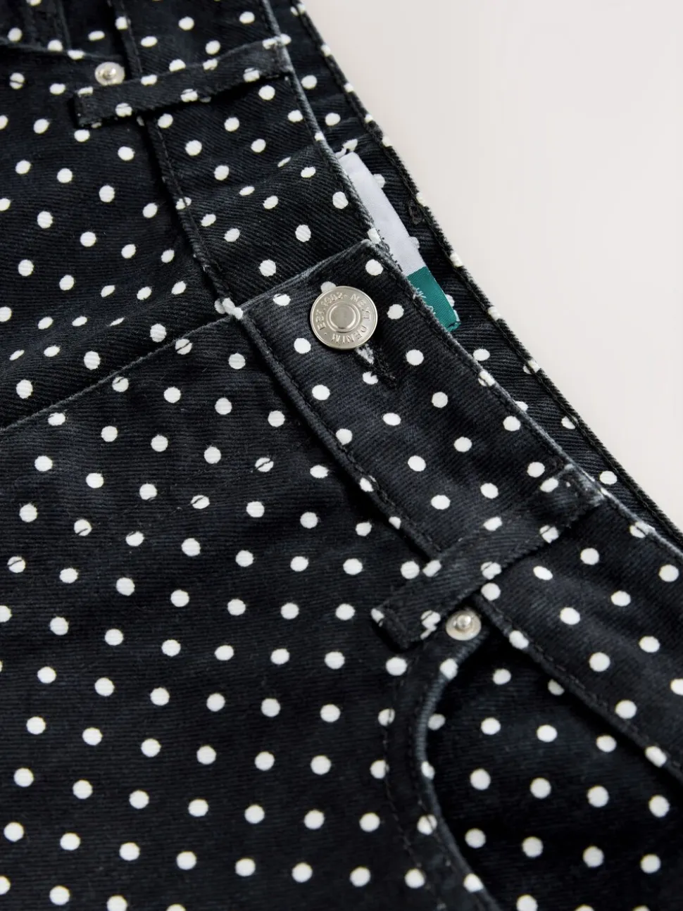 Zwart met stippen - Straight Leg Jeans
