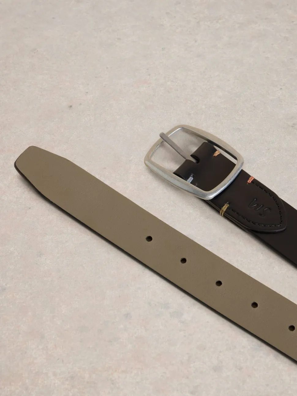 Zwarte grnd - White Stuff Reversible Leather Belt