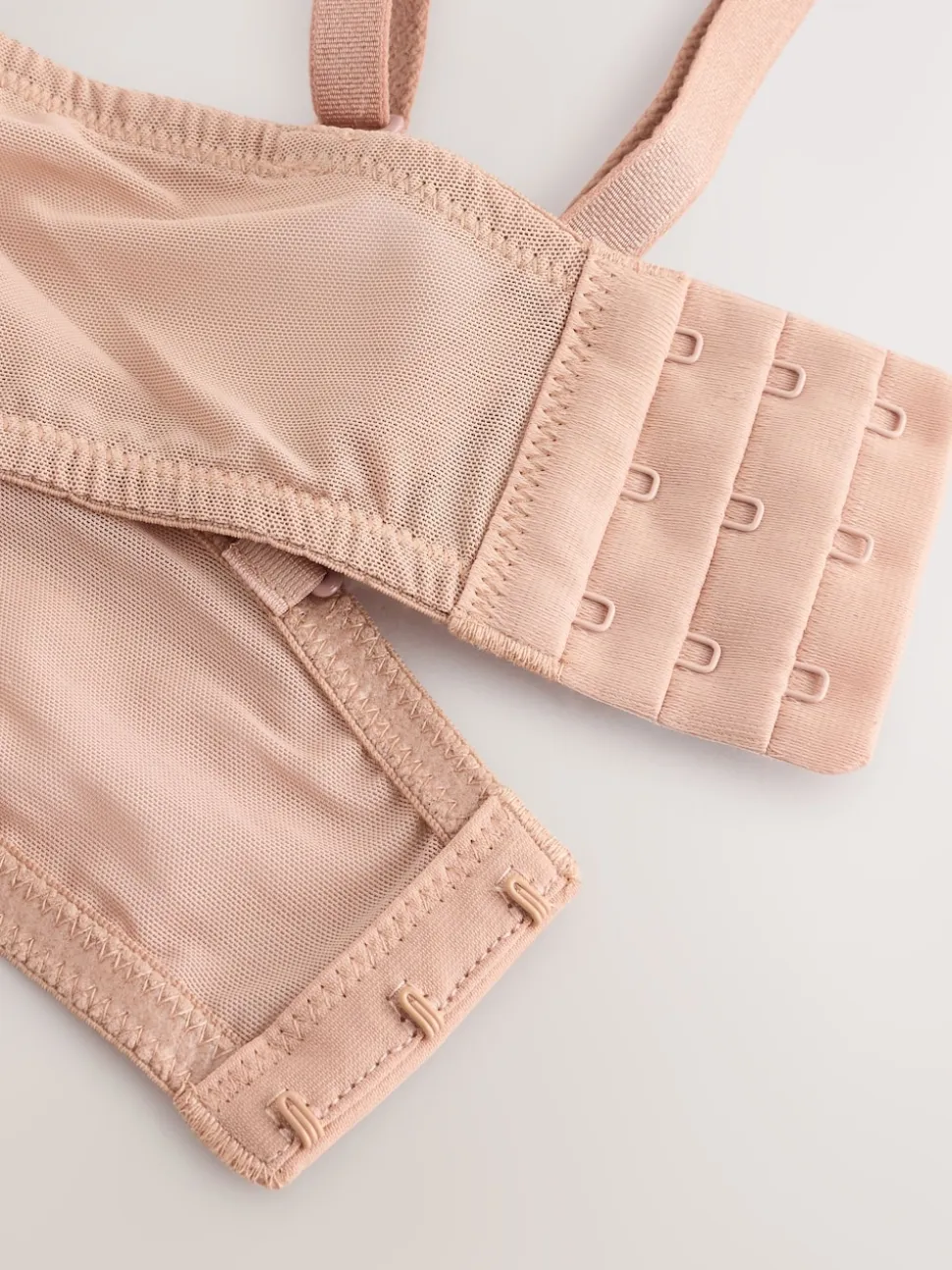 Zwart/praline huidskleur - Kanten strapless multiway beha's zonder vulling 2 set