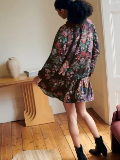 Zwart/rood met bloemenprint - Mini Tie Front Tiered Long Sleeve Dress