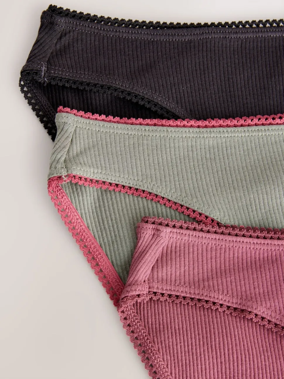Zwart/roze/olijfgroen - Verpakking van 3 geribbelde katoenen slips