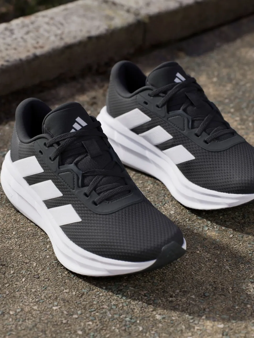 Zwart/wit - adidas Galaxy 7 sneakers