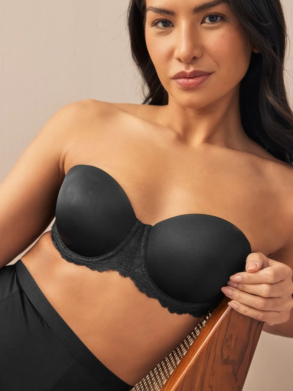 Zwart/wit - Verpakking van 2 strapless multiway beha's met lichte vulling in cupmaten A-E
