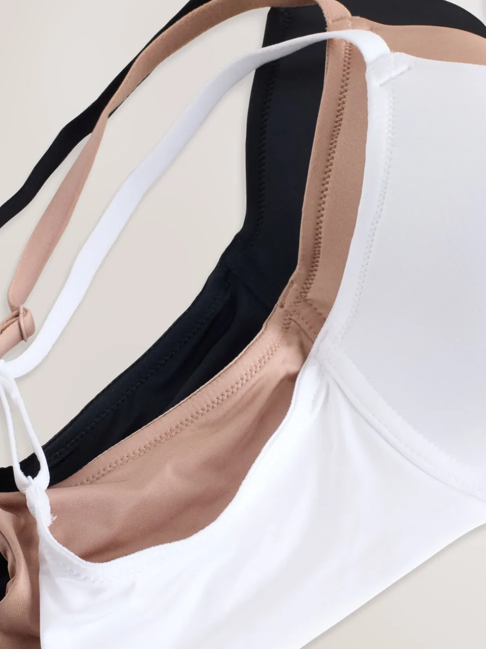 Zwart/wit/praline huidskleur - A-E Ultimate Comfort Smoothing T-Shirt Beha's 3 Pak